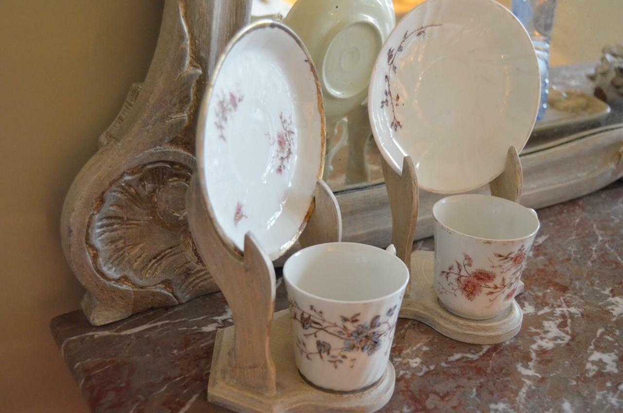 Les Glaneuses Bed and Breakfast Mettet Exteriör bild