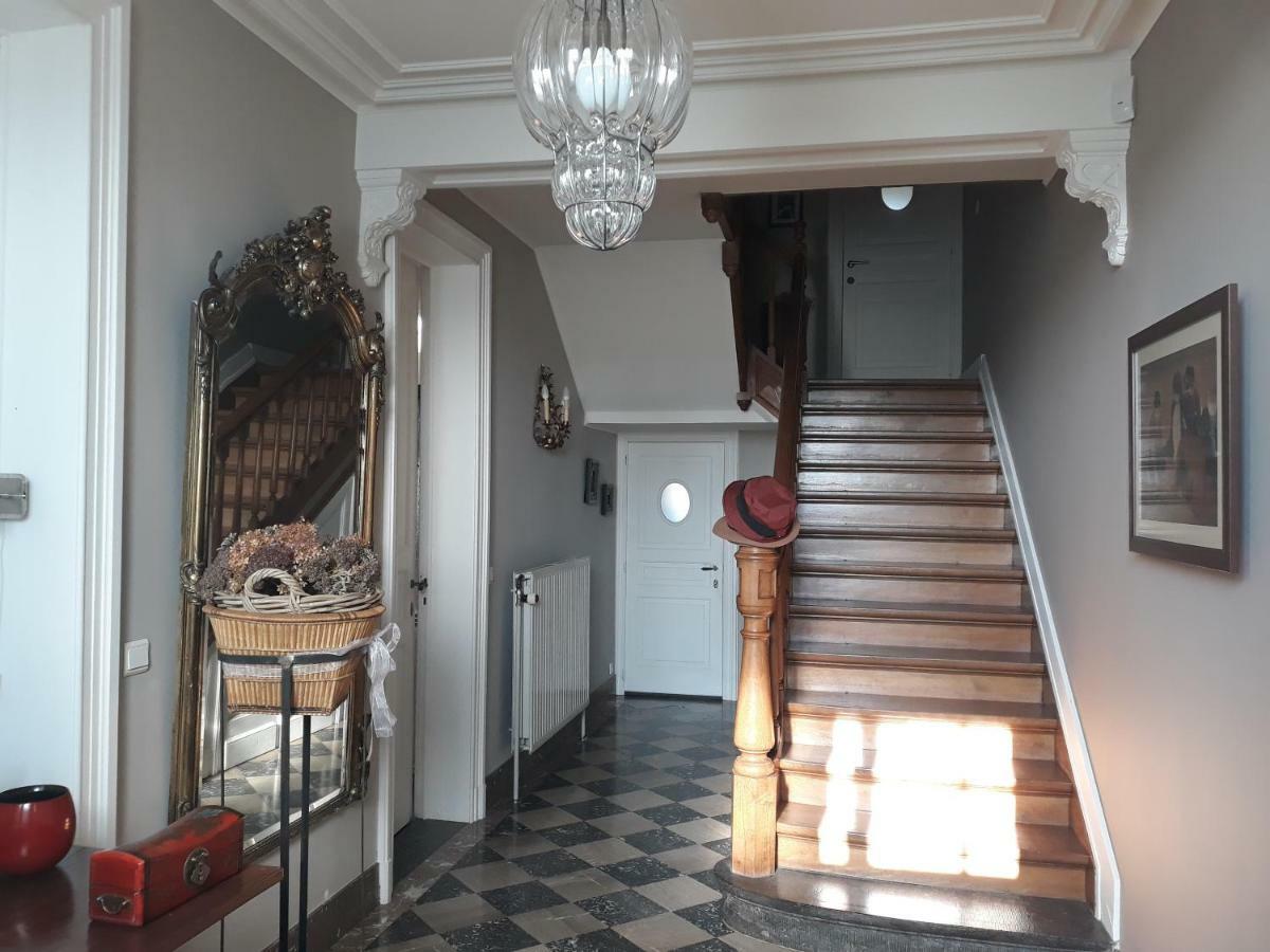 Les Glaneuses Bed and Breakfast Mettet Exteriör bild
